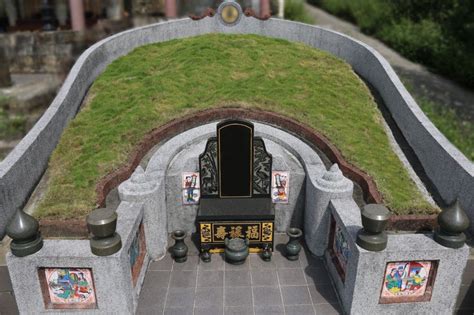 叛逆的人 台灣墓